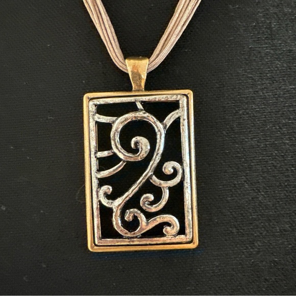 Gorgeous Mix Metal Multi Strand Necklace Beige Gold Silver Handmade 20” - Picture 2 of 10